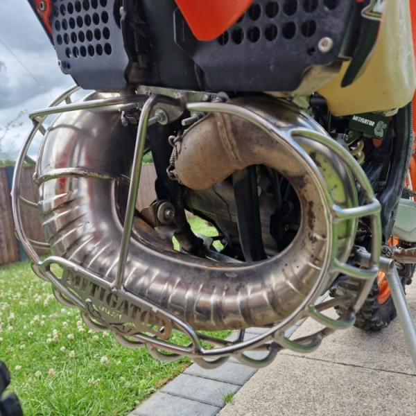 KTM/Husqvarna/Gas Gas 250/300 TPI 2020–2023 rezonátorvédő lengéscsillapító, 4, nordicamoto.ro