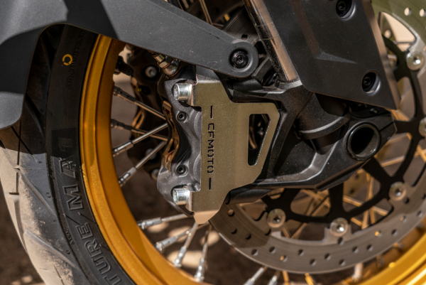 CFMOTO 800MT / 800MT-X / 800MT ES ELSŐ FÉKNYERGE VÉDELEM – SZÜRKE, 1, nordicamoto.ro