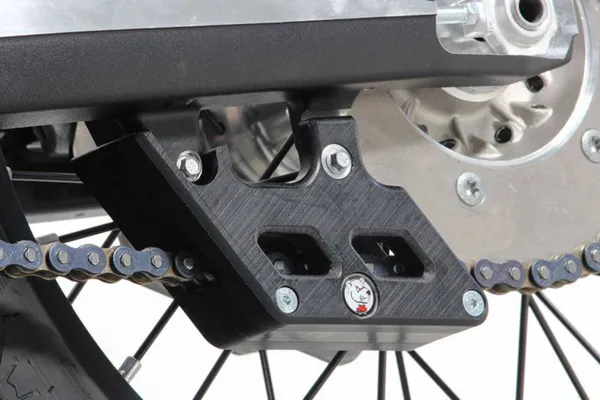 AXP Racing Beta RR/RR-S láncvezető '20–'26, fekete, 2, nordicamoto.ro