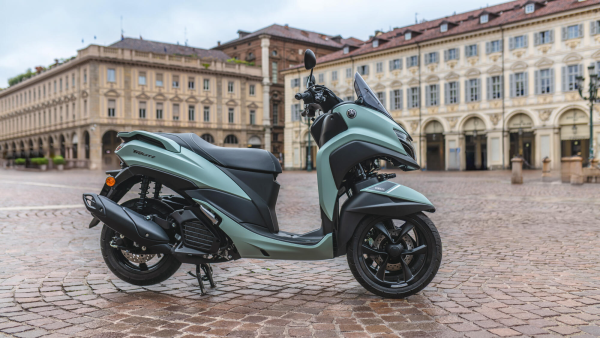 Yamaha Tricity 125 robogó, 17, nordicamoto.ro