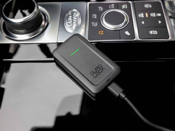 Quad Lock vezeték nélküli adapter az Apple CarPlayhez, 5, nordicamoto.ro