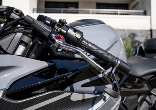 FÉK- ÉS KUPPLUNGKAR-KÉSZLET CFMOTO 250SR / 250NK – EZÜST, 1, nordicamoto.ro