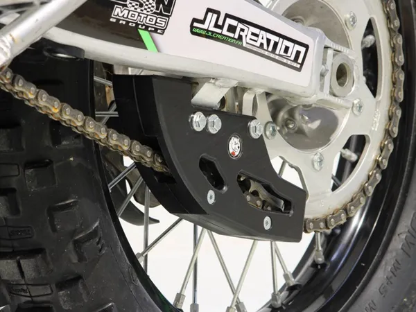 AXP Racing láncvezető Kawasaki 2019–2026-os modellekhez, fekete, 2, nordicamoto.ro
