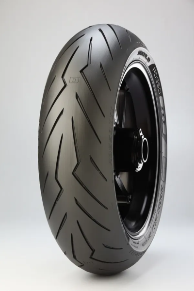 Hátsó gumiabroncs: 150/60-17 Pirelli Diablo Rosso III, 1, nordicamoto.ro
