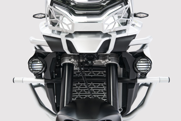 CFMOTO 800MT / 800MT ES MOTOROS KISFÉNYSZÓRÓ VÉDELEM – FEKETE, 3, nordicamoto.ro