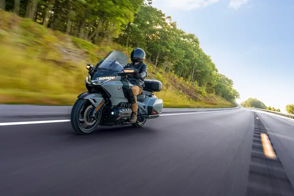 MICHELIN Road W GT 130/70R18 63H TL első túragumi, 5, nordicamoto.ro