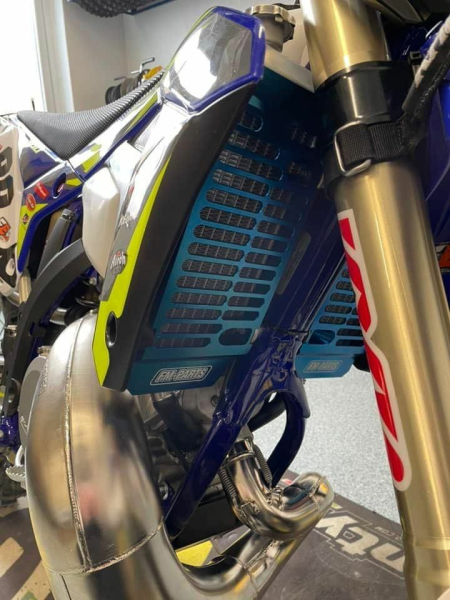 Sherco hűtővédők 2014–2022, kék, Fm-Parts, 4, nordicamoto.ro