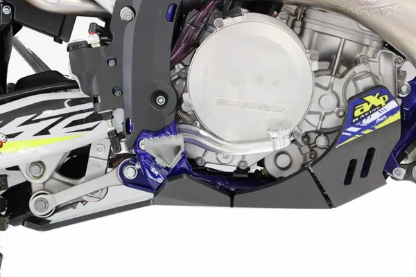 AXP Racing Xtrem Sherco SE/SEF/SC/SCF 250/300 (2014–2025) fekete motorvédő, 2, nordicamoto.ro