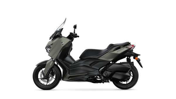 Yamaha XMAX 300 robogó, 4, nordicamoto.ro