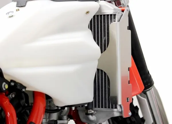 AXP Racing Xtrem Beta RR 125/300/Motard '20–'24 alumínium hűtővédő, 2, nordicamoto.ro