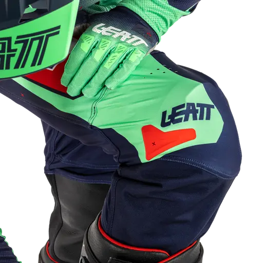 Leatt 4.5 Matcha fekete/zöld nadrág, XXL, 4, nordicamoto.ro