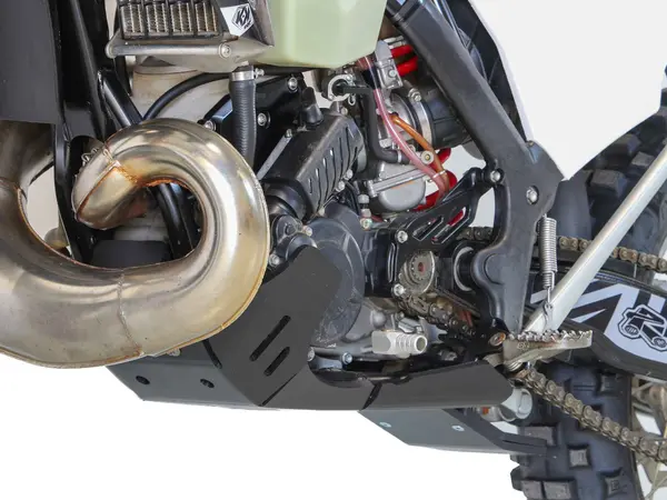AXP Racing Xtrem Rieju MR 250 Pro/MR 300 Pro '21–'24 fekete motorvédő, 5, nordicamoto.ro