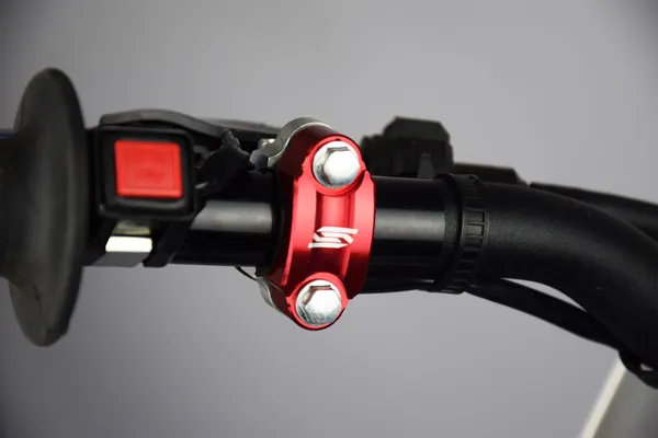 Universal Rotating Bar Clamp Red, 3, nordicamoto.ro