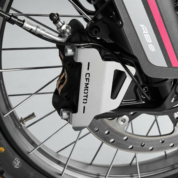 Első féknyereg-védő CFMOTO 450MT modellekhez, 2024–2027, 3, nordicamoto.ro