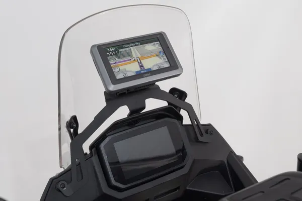 Műszerfalra szerelhető GPS-tartó, fekete, 1, nordicamoto.ro