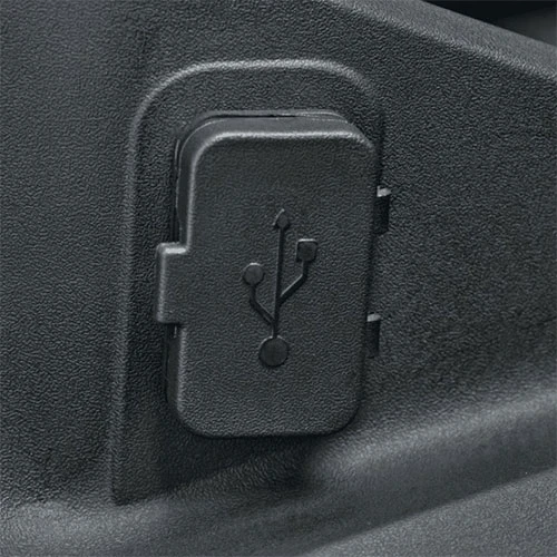 CFMOTO USB TYPE-C TÖLTŐADAPTER – FEKETE, 8, nordicamoto.ro