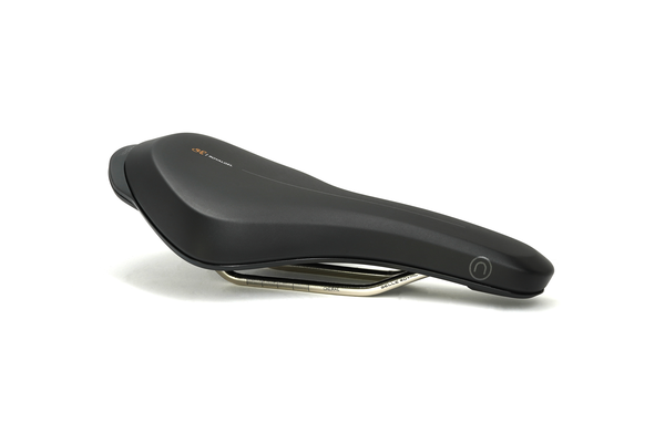 Saddle On Black, 5, nordicamoto.ro