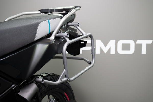 CFMOTO 800MT/X doboztartó-készlet, 1, nordicamoto.ro