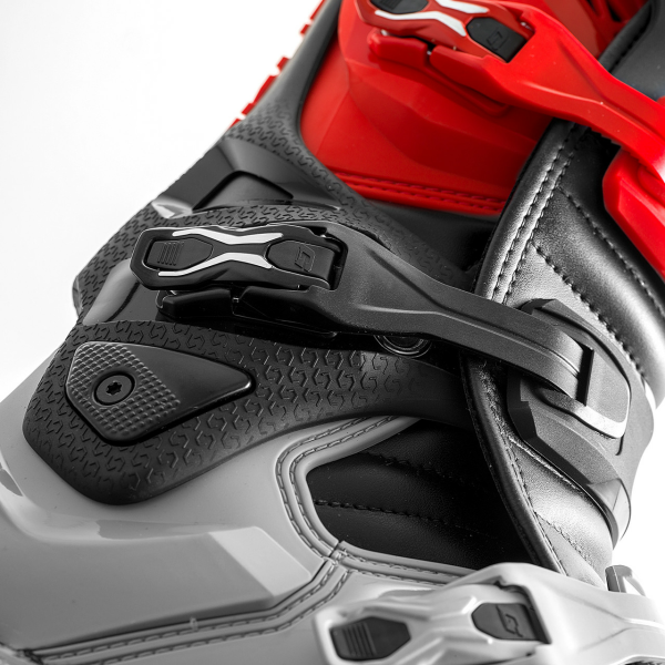Gaerne SG 22 GORE-TEX ENDURO limitált kiadású csizma, piros/fekete/szürke LE, 2, nordicamoto.ro