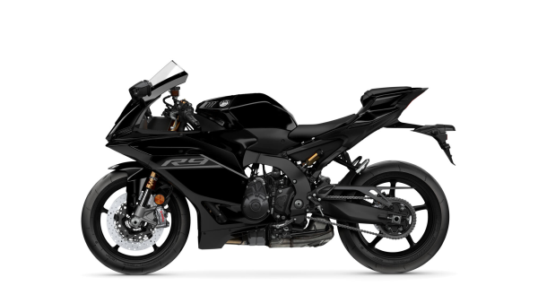 Yamaha R9 motorkerékpár, 4, nordicamoto.ro