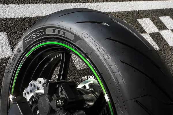 Cauciuc 200/55-17 Pirelli Diablo Rosso III, 5, nordicamoto.ro