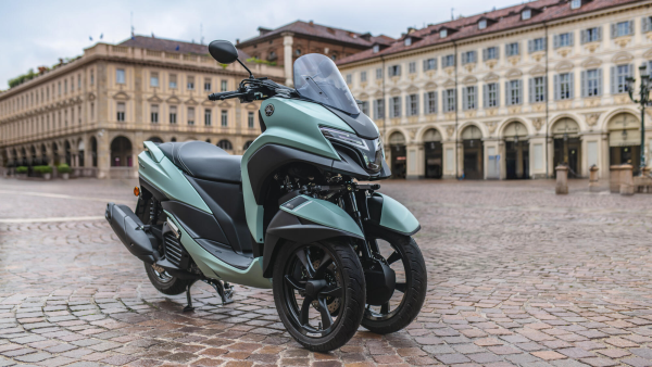 Yamaha Tricity 125 robogó, 18, nordicamoto.ro