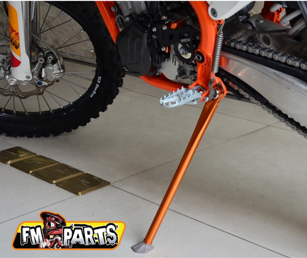 KTM 2017–2022 oldalsó állvány, narancssárga, Fm-Parts, 8, nordicamoto.ro