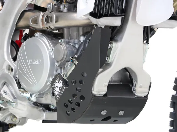 AXP Racing motorvédő a Yamaha YZ 250 F/FX/Fantic XXF 250 '24–'26 modellekhez, fekete, 3, nordicamoto.ro