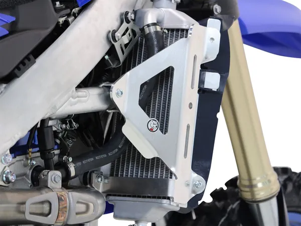 AXP Racing hűtővédő a Yamaha YZ 250F/450F/FX '23–'26 modellekhez, ezüst színű, 5, nordicamoto.ro