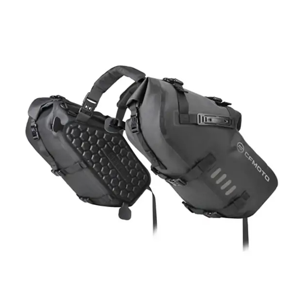 Gyári vízálló puha oldaltáska szett CFMOTO 450MT / 700MT / 800MT / 800MT-X / 1000MT-X modellekhez – 2 × 14 liter, 28 L, 2, nordicamoto.ro
