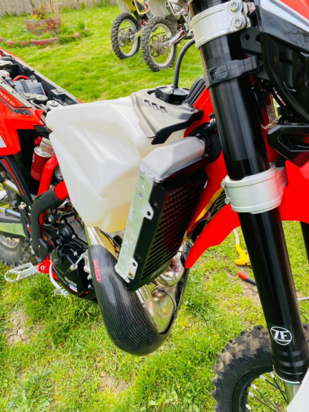 Protectii Radiator UniBody Fm-Parts  Beta RR 2020-2022 Rosu, 7, nordicamoto.ro