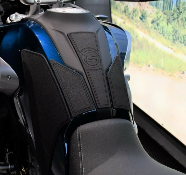 CFMOTO 800MT / 800MT ES TANKVÉDŐKÉSZLET – FEKETE, 4, nordicamoto.ro