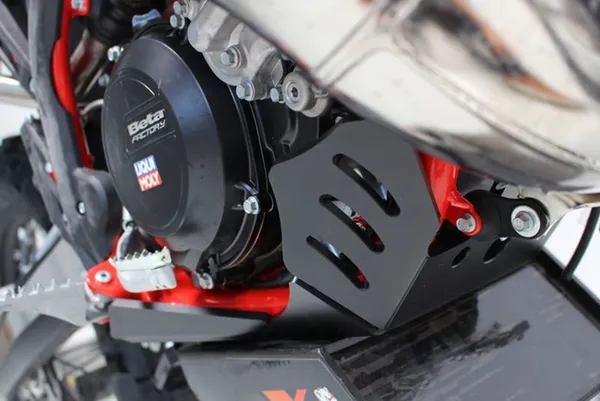 Scut Motor AXP Racing Xtrem Beta RR 250/300 2T '20–'24 fekete, 3, nordicamoto.ro