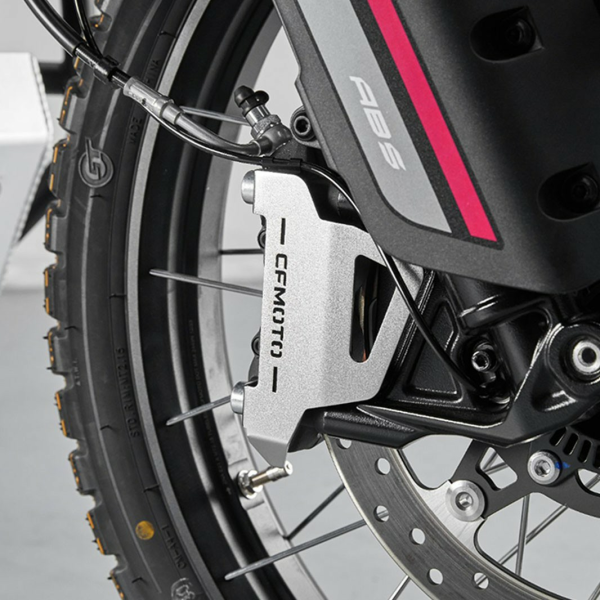 Első féknyereg-védő CFMOTO 450MT modellekhez, 2024–2027, 2, nordicamoto.ro