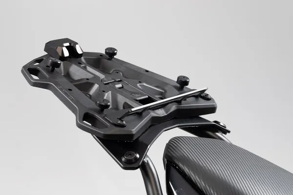 SW-Motech STREET-RACK adapter, fekete GPT0015254800B, 1, nordicamoto.ro