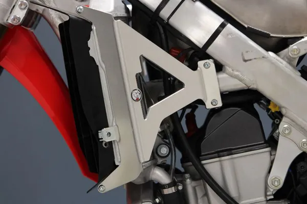 AXP Racing hűtővédő a Honda CRF 250/450 R/RX/X (2021–2024) modellekhez – alumínium, 3, nordicamoto.ro