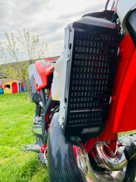 Protectii Radiator UniBody Fm-Parts  Beta RR 2020-2022 Rosu, 9, nordicamoto.ro