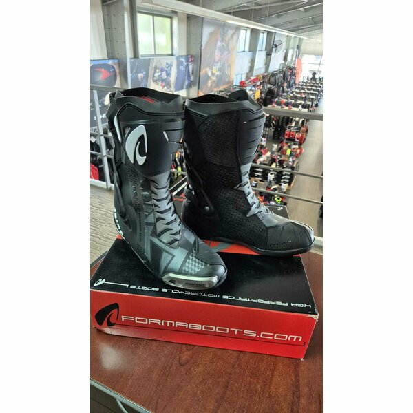 Cizme sport/touring FORMA PHANTOM - Produs RESIGILAT Negru 44, 8, nordicamoto.ro