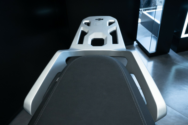 PLACĂ SUPORT TOP CASE CFMOTO (AE8) – GRI, 3, nordicamoto.ro