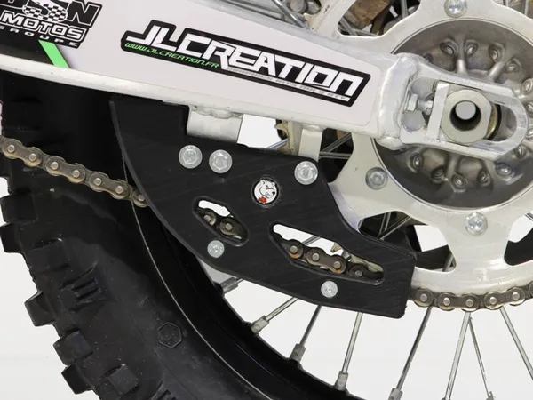 AXP Racing láncvezető Kawasaki 2019–2026-os modellekhez, fekete, 3, nordicamoto.ro