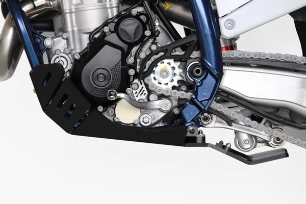 AXP Racing Xtrem motorvédő KTM/Husqvarna/Gas Gas 250F/350F négyütemű modellekhez (2023–2027), fekete, 5, nordicamoto.ro