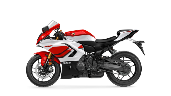 Yamaha R7 jubileumi motorkerékpár, 4, nordicamoto.ro