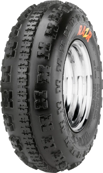 Razr M931/M932 gumiabroncs, 2, nordicamoto.ro