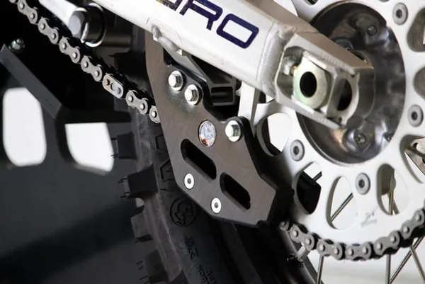 AXP Racing láncvezető Honda CRF 250/450-hez (fekete), 4, nordicamoto.ro