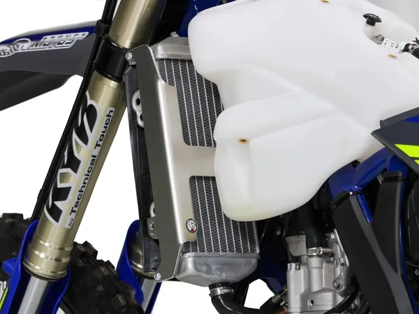 AXP Racing Sherco SEF 250/300 '24–'25 alumínium hűtővédő, 1, nordicamoto.ro