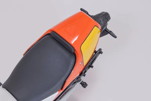 Slc oldalsó tartó az XSR900-GP-hez, fekete, porfestett, 5, nordicamoto.ro