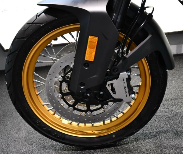 CFMOTO 800MT / 800MT-X / 800MT ES ELSŐ FÉKNYERGE VÉDELEM – SZÜRKE, 4, nordicamoto.ro