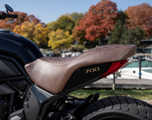 CFMOTO 700CL-X HERITAGE MAGAS MOTOROS NYEREG – BARNA (RETRO KIALAKÍTÁS), 3, nordicamoto.ro