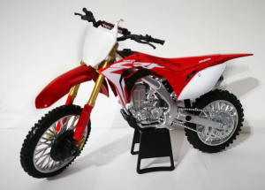 Honda CRF 450 R játékmodell, 1:6 méretarányú modell, nordicamoto.ro