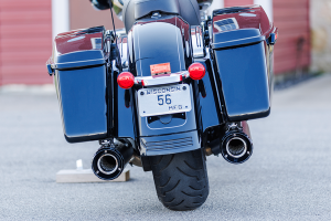 4-1/2(r) Gnx Slip-on Mufflers Black